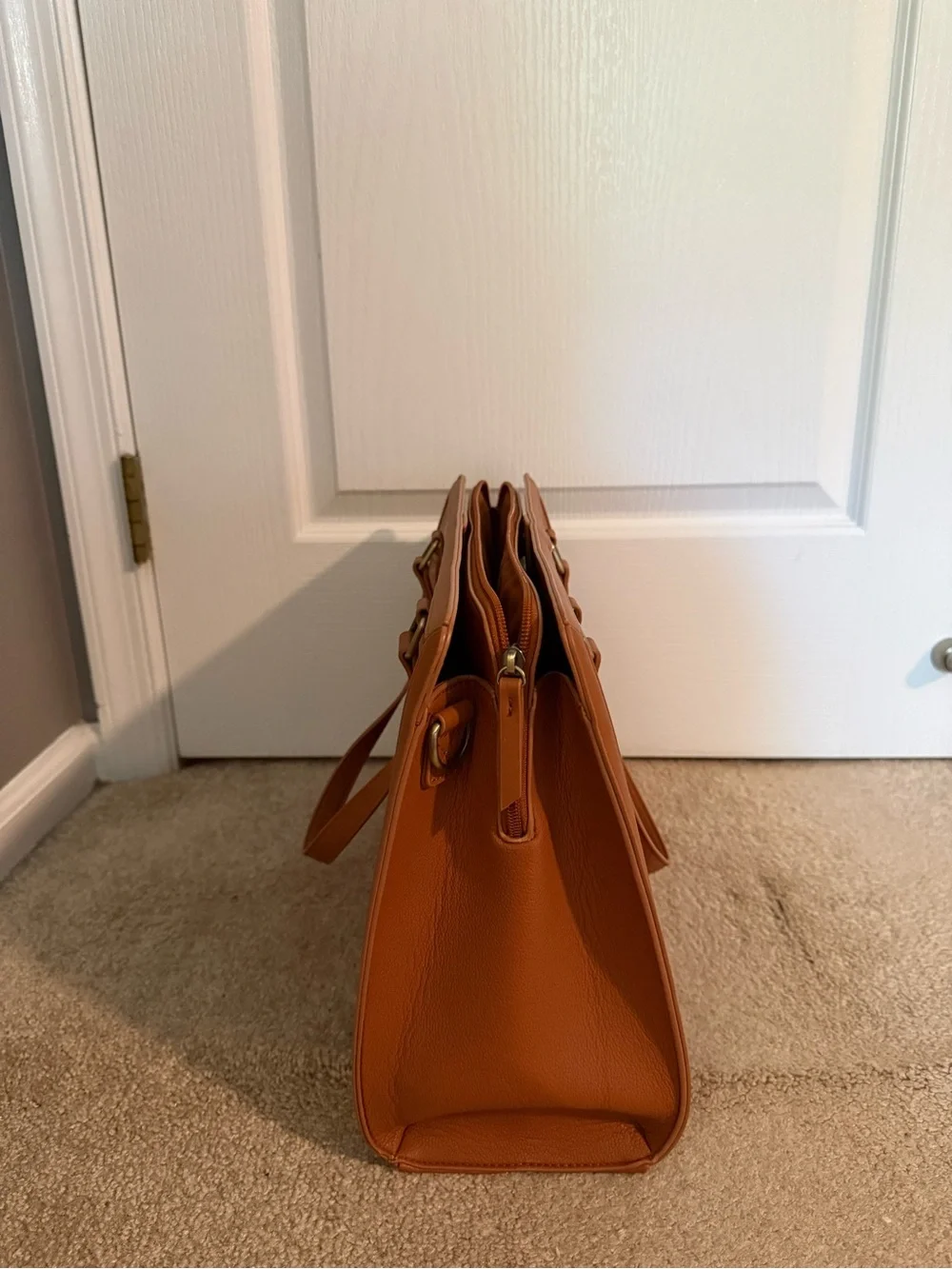Classic Structured Tote Bag in Cognac Brown